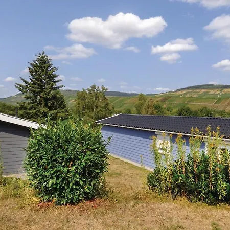 2 Bedroom Gorgeous In An Der Mosel * Riol