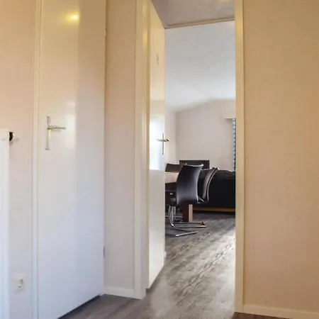 度假居 2 Bedroom Gorgeous In An Der Mosel Riol