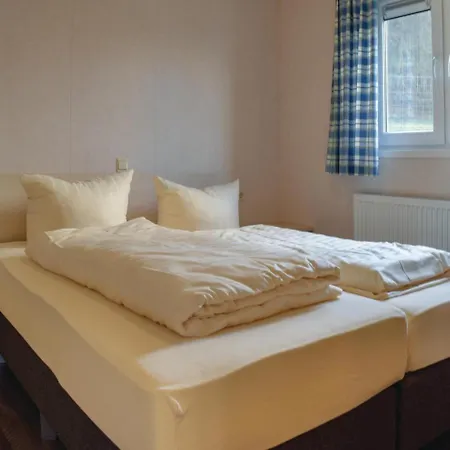 2 Bedroom Gorgeous In An Der Mosel * Riol